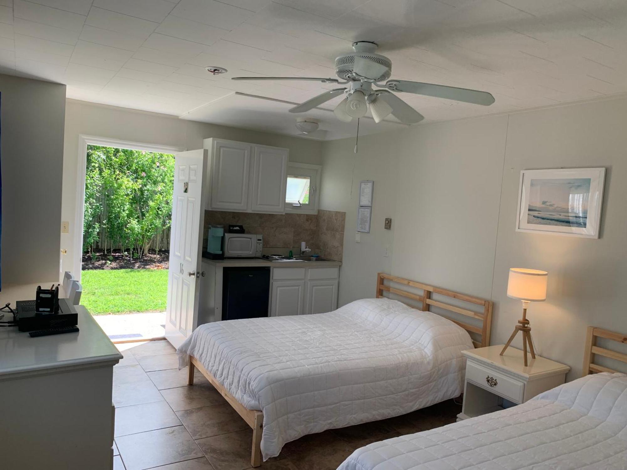 Southold Beach Motel Ngoại thất bức ảnh